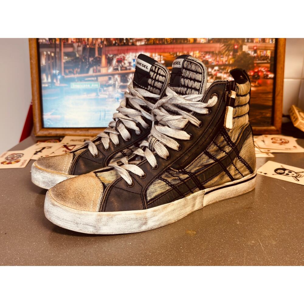 Diesel D-Velows Mid Lace Distressed Denim High Top Sneakers Men’s 10.5 / EU 44